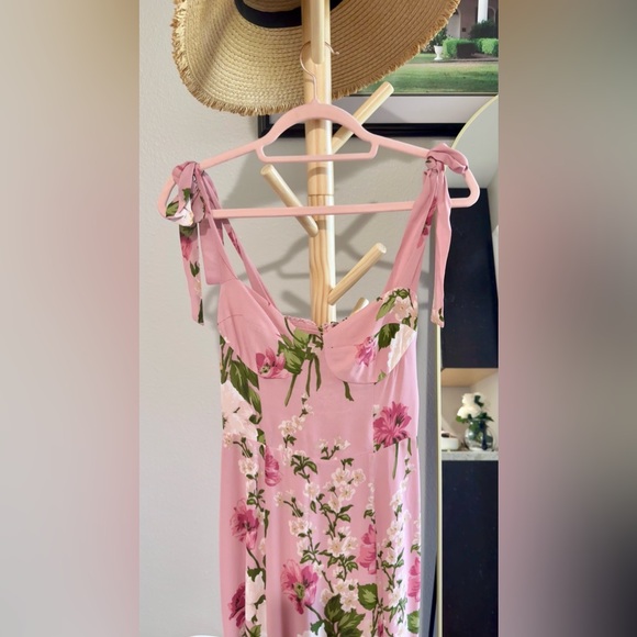 Reformation Nadira Dress in rose pink floral,, brand new, never worn. - Picture 7 of 10